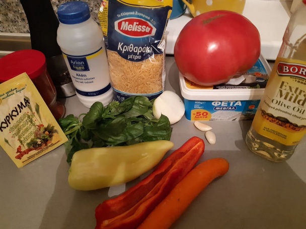 Kritharaki s fetou a bazalkou (fotorecept) - obrázok 1