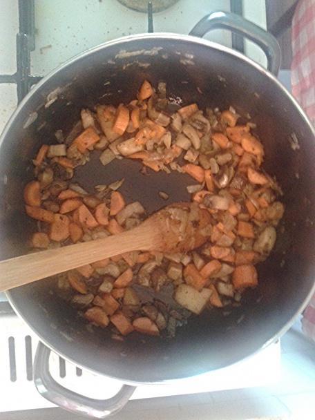 Tmavý kurací vývar (fotorecept) - obrázok 7