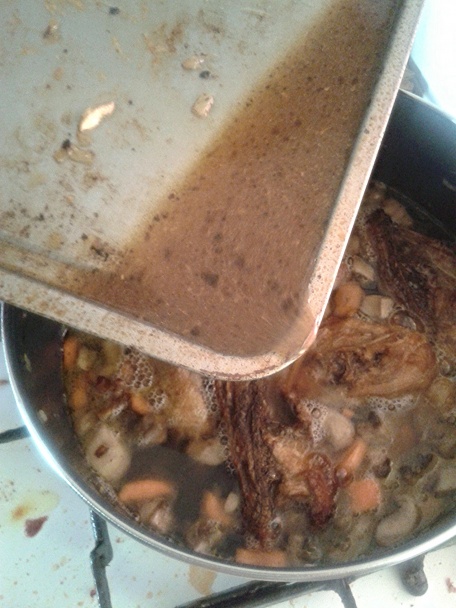 Tmavý kurací vývar (fotorecept) - obrázok 9