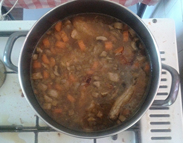 Tmavý kurací vývar (fotorecept) - obrázok 11