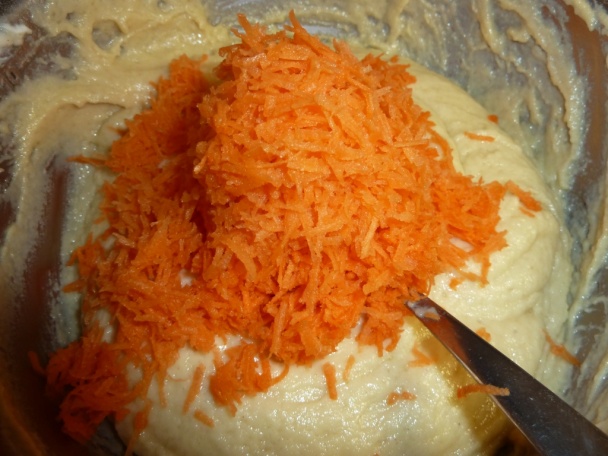 Hrnčekové muffinky s mrkvou - obrázok 1