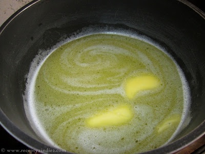 Gougères - syrové pusinky z odpaľovaného cesta (fotorecept) - obrázok 1