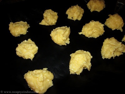 Gougères - syrové pusinky z odpaľovaného cesta (fotorecept) - obrázok 10