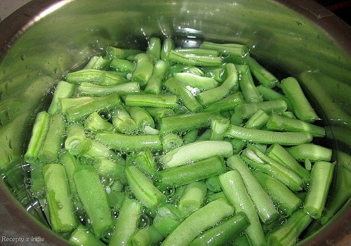 Fazuľové struky na cesnaku (fotorecept) - obrázok 2
