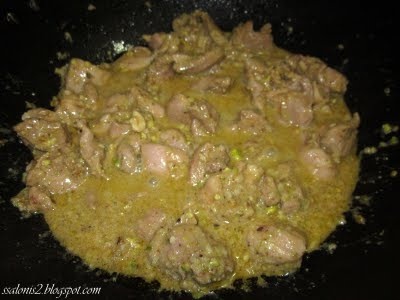 Kuracie mäso v kešu - pistáciovej marináde - obrázok 2