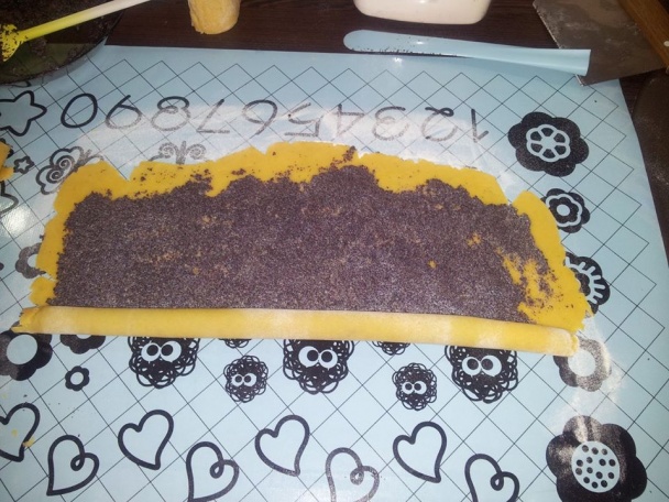 Makové slimáčiky z lineckého cesta  - obrázok 2