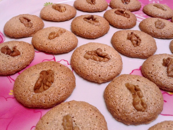 Orechové dukátiky s čoko-kávovým krémom (fotorecept) - obrázok 3