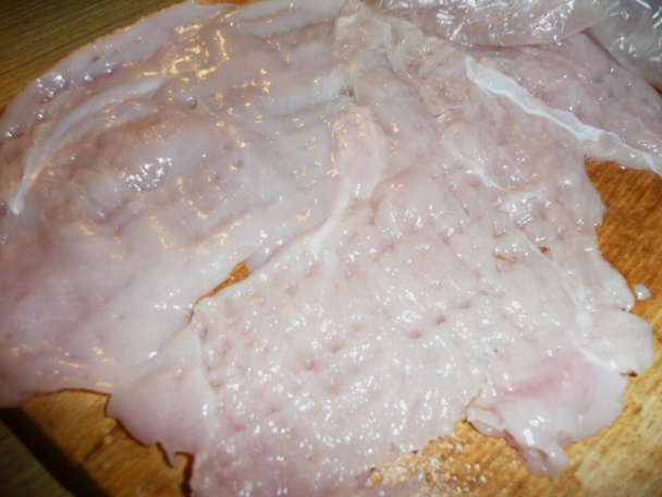 Cuketovo-šampiňónová kuracia roláda s omáčkou (fotorecept) - obrázok 1