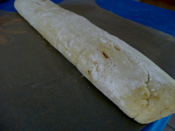 Zemiakový koláč plnený kyslou kapustou a slaninou (fotorecept) - obrázok 6