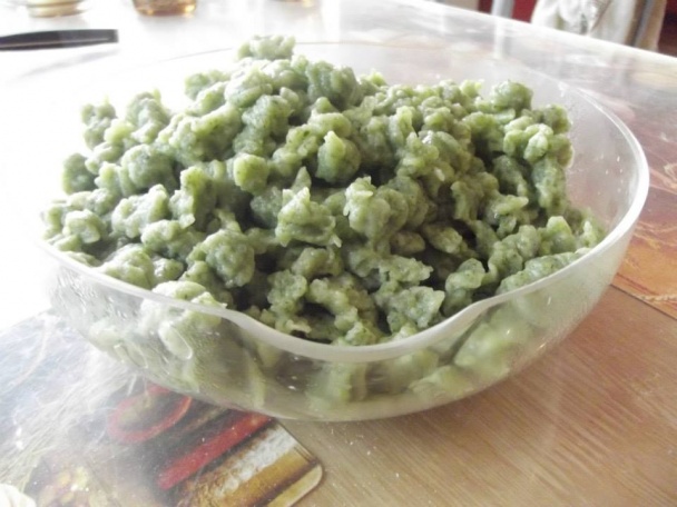 Špenátová polievka so špenátovými haluškami (fotorecept) - obrázok 4