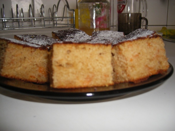 Jednoduchý marhuľový koláč - obrázok 8