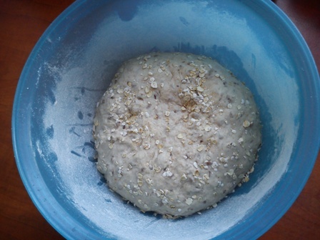 Kváskový hrnčekový chlieb - obrázok 3