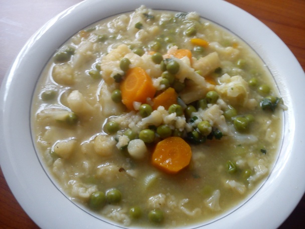 Svieža karfiolovo-hrášková polievka (fotorecept) - obrázok 10