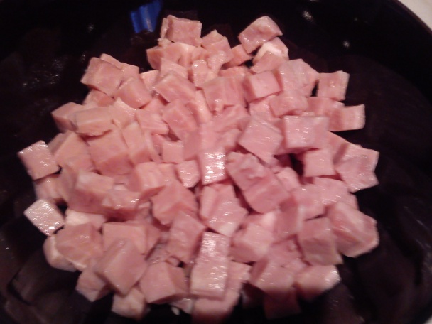 Zapekané cestoviny so šampiňónmi, šunkou a paradajkovou omáčkou (fotorecept) - obrázok 4