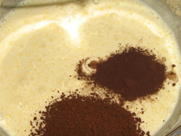 Jemnučká kávová roláda (bez múky) - obrázok 1