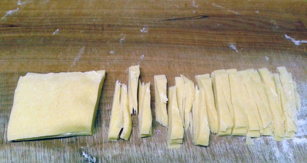 Zemiaky na paprike s cestovinou (fotorecept) - obrázok 3