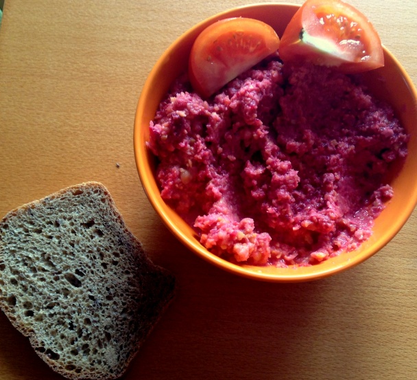 Cícerovo-cviklová nátierka  - obrázok 2