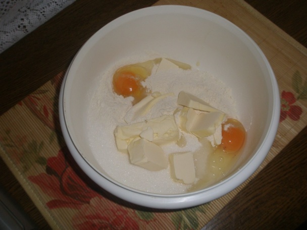 Čoko-orechovo-hruškový koláčik (fotorecept) - obrázok 1