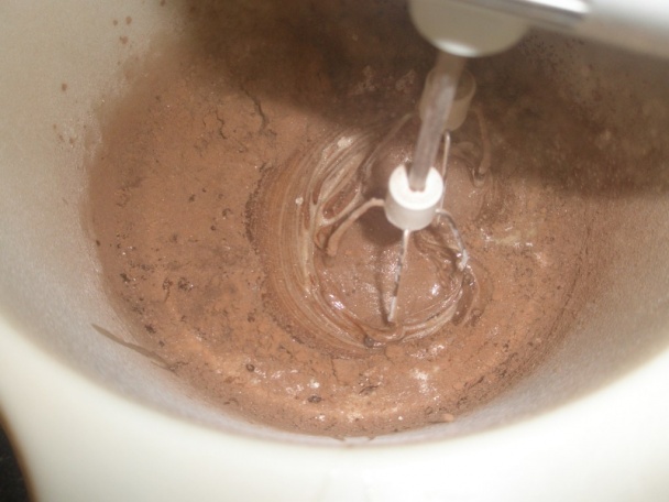 Gaštanové rezy s karamelovou šľahačkou (fotorecept) - obrázok 1