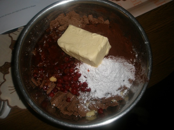 Ríbezľovo-punčovo-snehové rezy (fotorecept) - obrázok 3