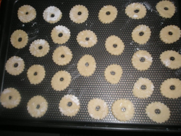 Smotanové venčeky s orechmi (fotorecept)  - obrázok 2