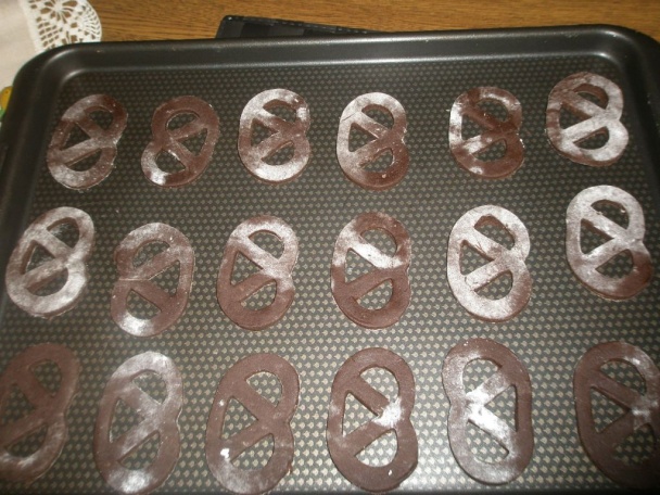 Čokoládové praclíky (fotorecept)  - obrázok 3