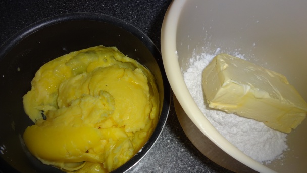 Linecké srdiečka s kávovým krémom (fotorecept) - obrázok 4