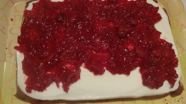 Tvarohovo-višňové rezy (fotorecept)  - obrázok 6