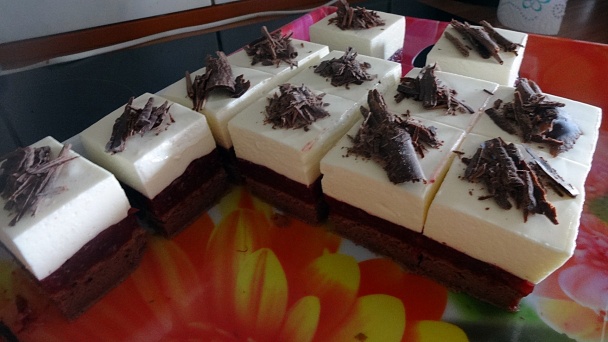 Malinovo-jahodové rezy s mascarpone (fotorecept) - obrázok 10