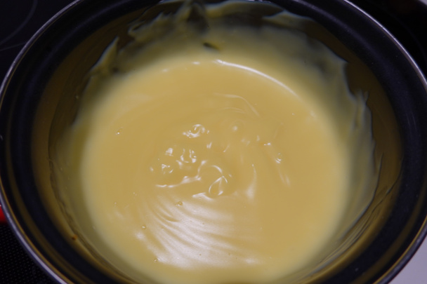 Jablkovo-pudingový koláč (fotorecept) - obrázok 2