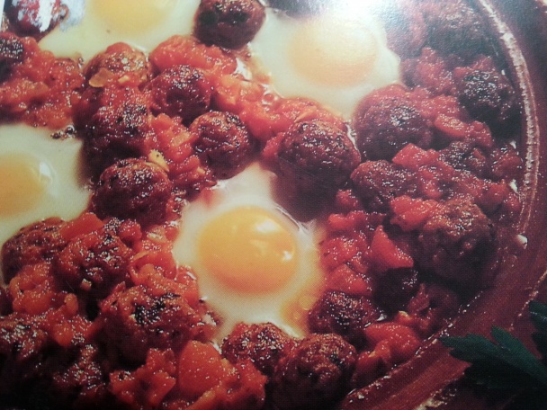 Guľôčky z mletého mäsa v paradajkovej omačke na marocký spôsob (videorecept) - obrázok 3