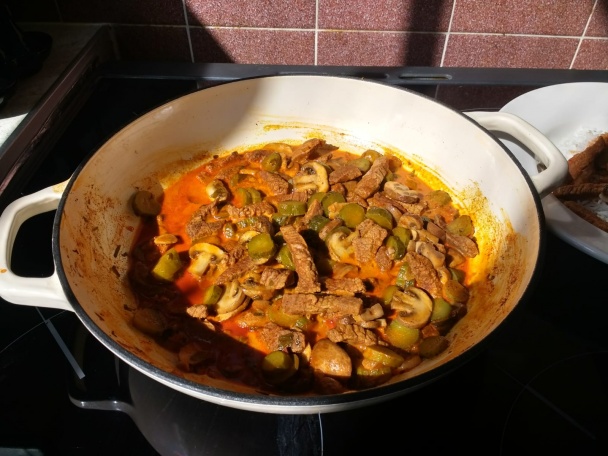Hovädzí stroganov à la Silvia (videorecept) - obrázok 5