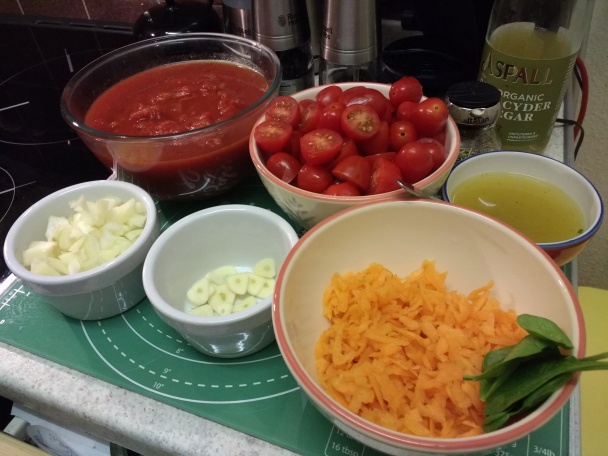 Paradajková polievka (videorecept) - obrázok 1