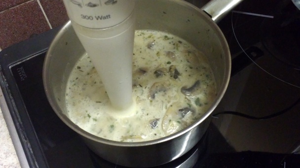 Hubová polievka (videorecept) - obrázok 4