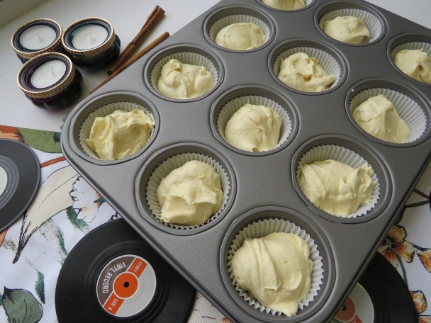 Základný recept na vanilkové muffiny (videorecept) - obrázok 4