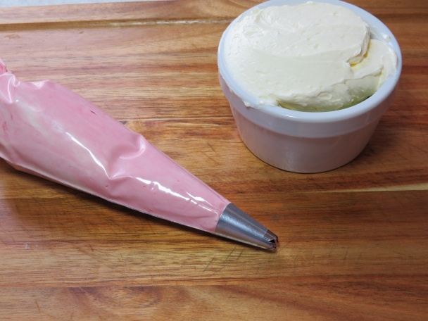 Švajčiarsky maslový krém (videorecept) - obrázok 6