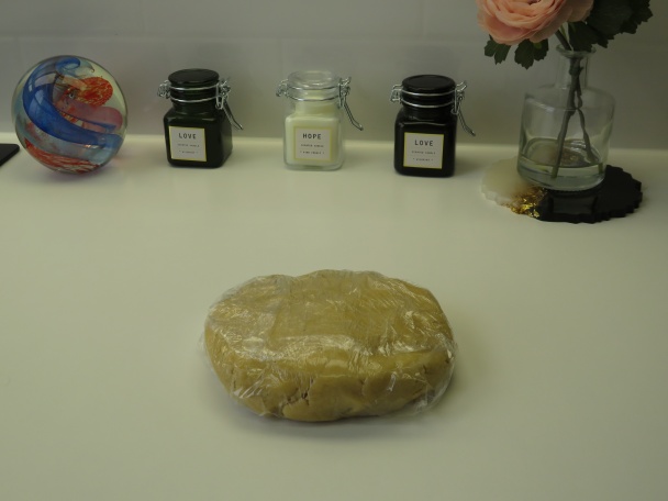 Maslové cesto na košíčky a tartaletky (videorecept) - obrázok 4