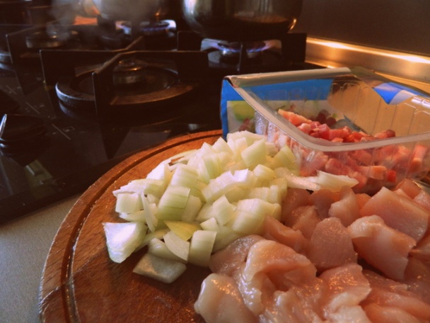 Zapekané cestoviny s brokolicou a kuracím mäsom (fotorecept) - obrázok 2