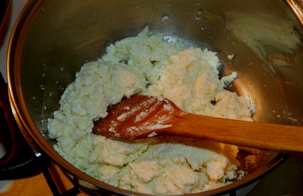 Lahodný domáci syr s bylinkami - obrázok 5