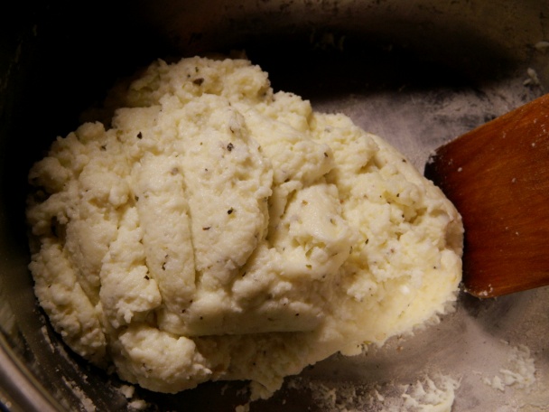 Lahodný domáci syr s bylinkami - obrázok 6