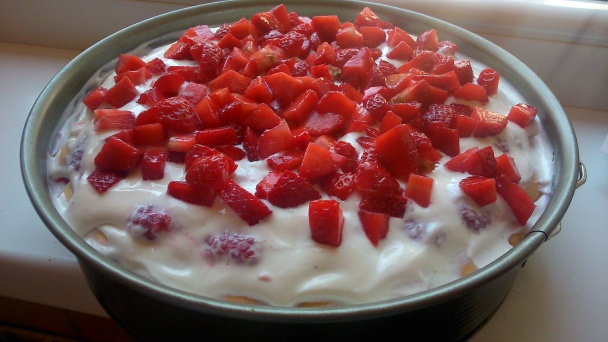 Studená torta na keksíkovom korpuse (fotorecept) - obrázok 8