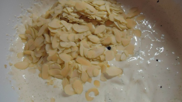 Hruškový zákusok so zapečenou plnkou (vianočný recept) - obrázok 7