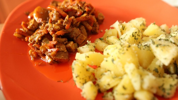 Tofu s ázijskou zeleninou na karí (fotorecept) - obrázok 4
