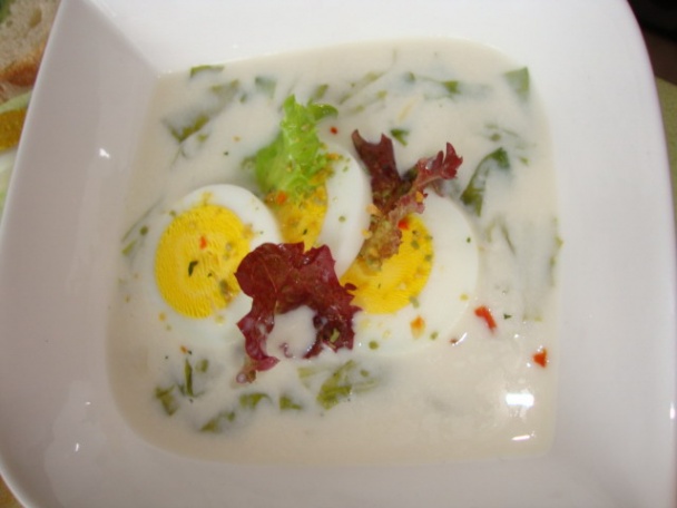 Šalátová polievka s vajíčkom - obrázok 3