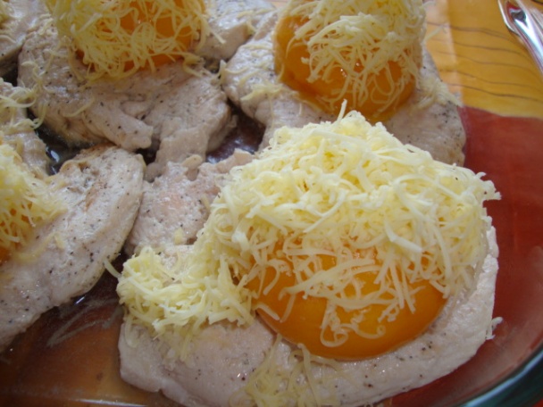 Kuracie prsia s broskyňou, nivou a praženými mandľami (fotorecept) - obrázok 3