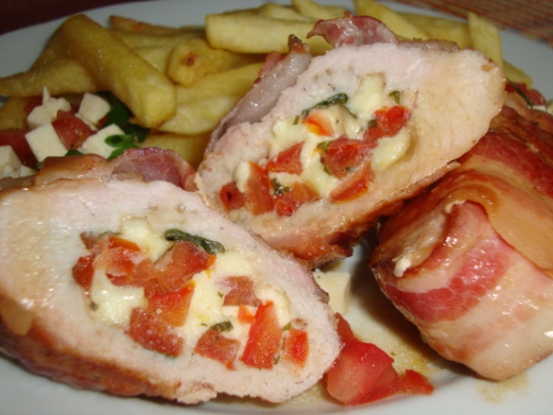 Bravčové involtini s rajčinami a fetou (fotorecept) - obrázok 5