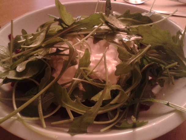 Cviklovo-rukolový šalát s cottage syrom - obrázok 3