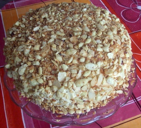 Maková torta s mandľovou posýpkou (fotorecept) - obrázok 6