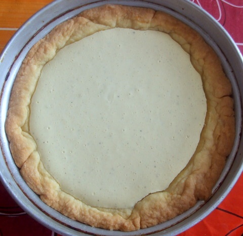 Koláč s tvarohom a čerešňami - obrázok 4