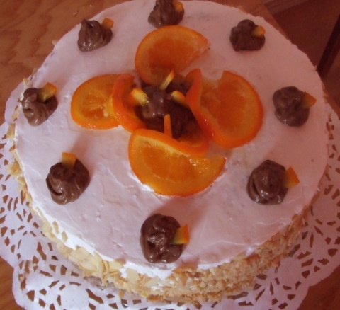 Čokoládovo-pomarančová torta - obrázok 5
